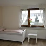 Highway Buende-borriesstrasse 39 Guest house 2*