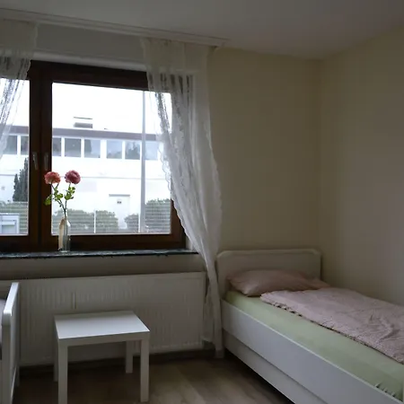 ゲストハウス Highway 2*